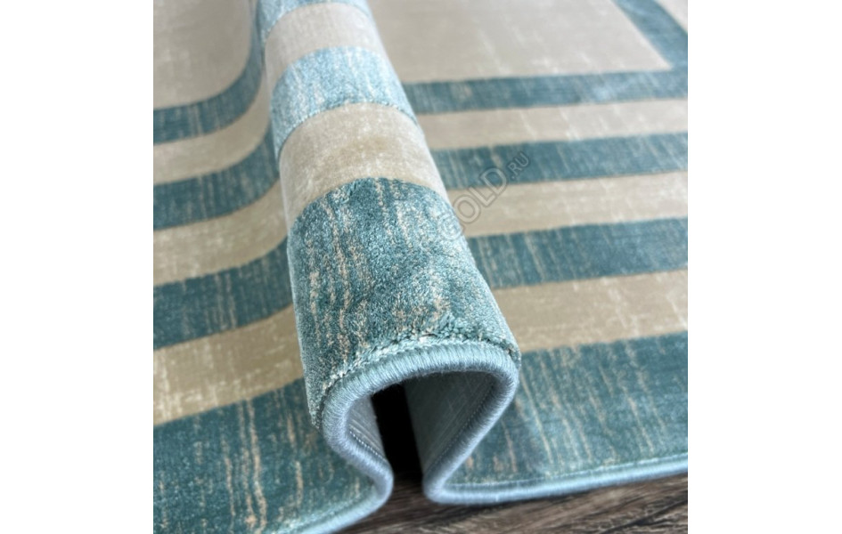 VERSAILLES 4371 NESCAFE